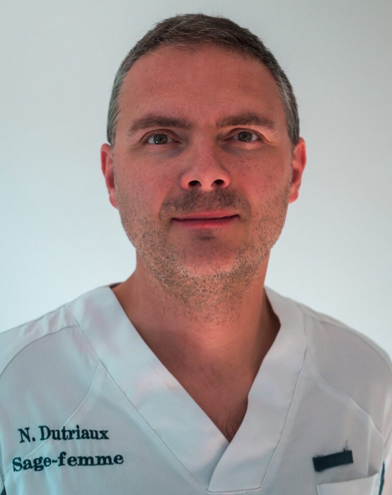 P1350321 reduite 768x970